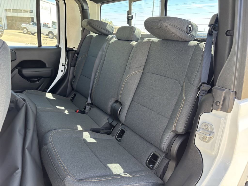 New 2026 Jeep Gladiator Sport AWD/4WD image 25