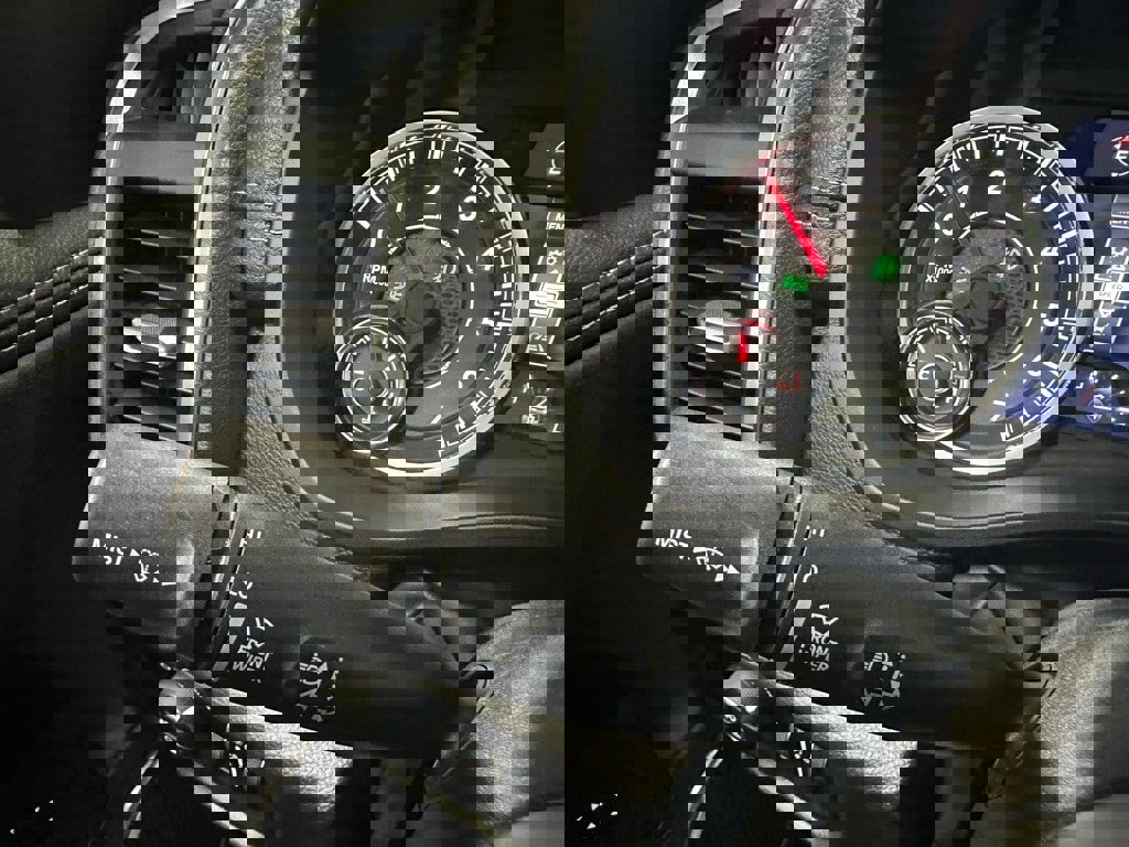 Used 2025 RAM 1500 Laramie image 22