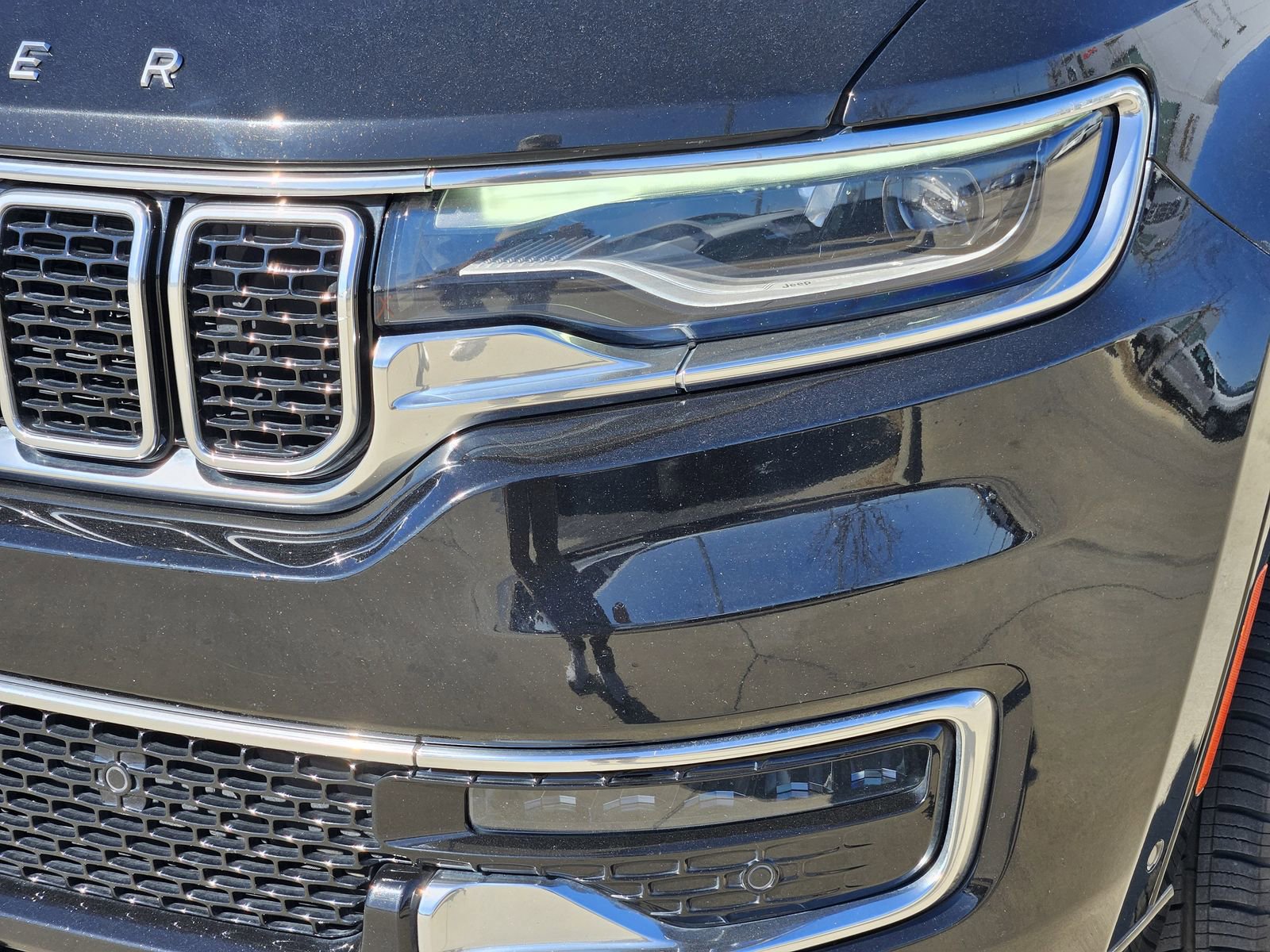 Used 2024 Jeep Wagoneer L Series II w/ Flexible Seating Group image 10