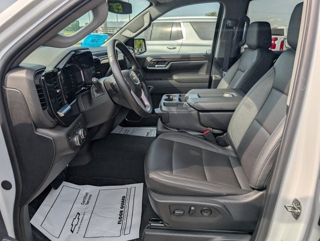 Used 2026 GMC Sierra 1500 SLT AWD/4WD image 13