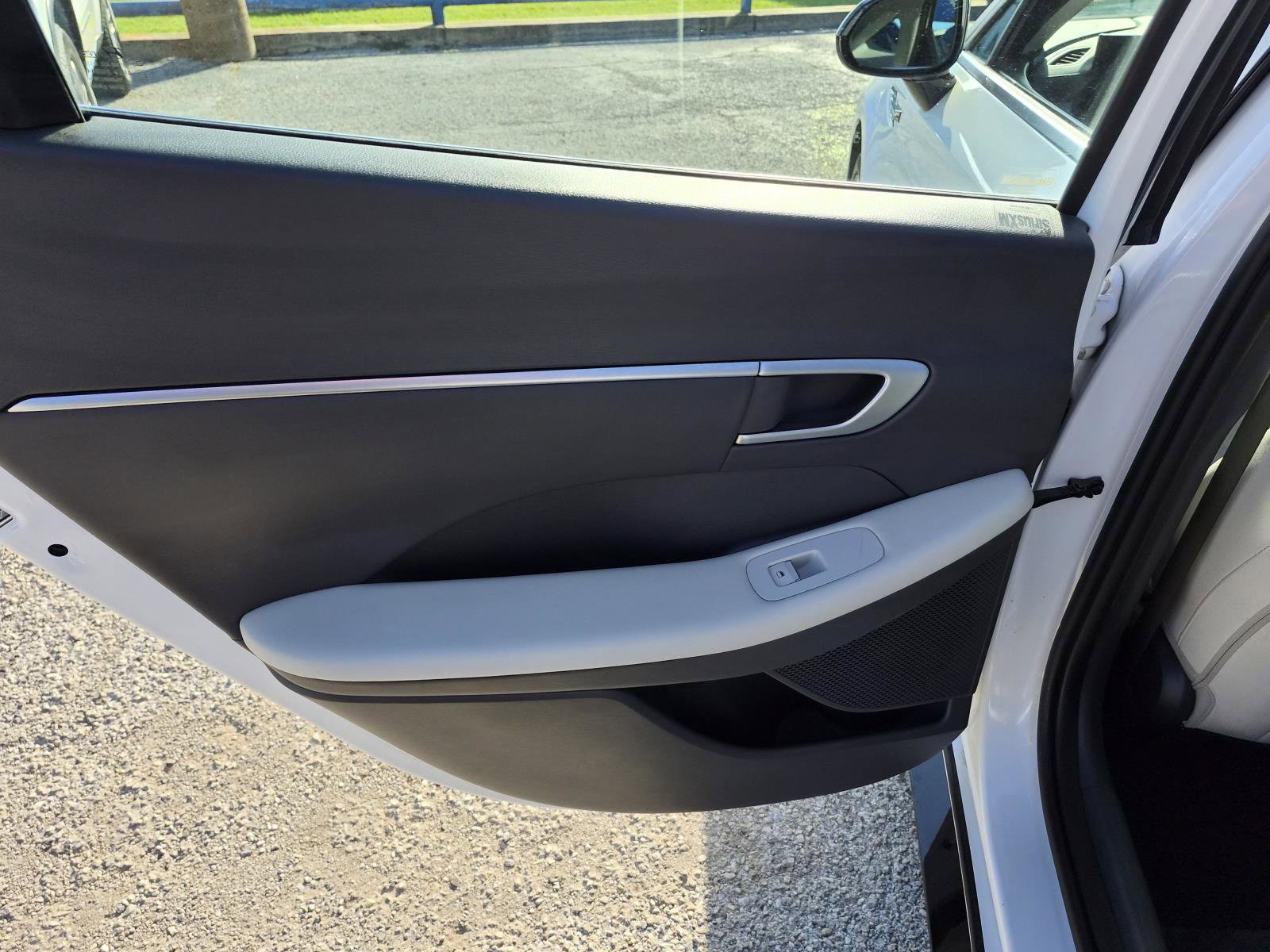 Used 2026 Hyundai Sonata SEL FWD image 12