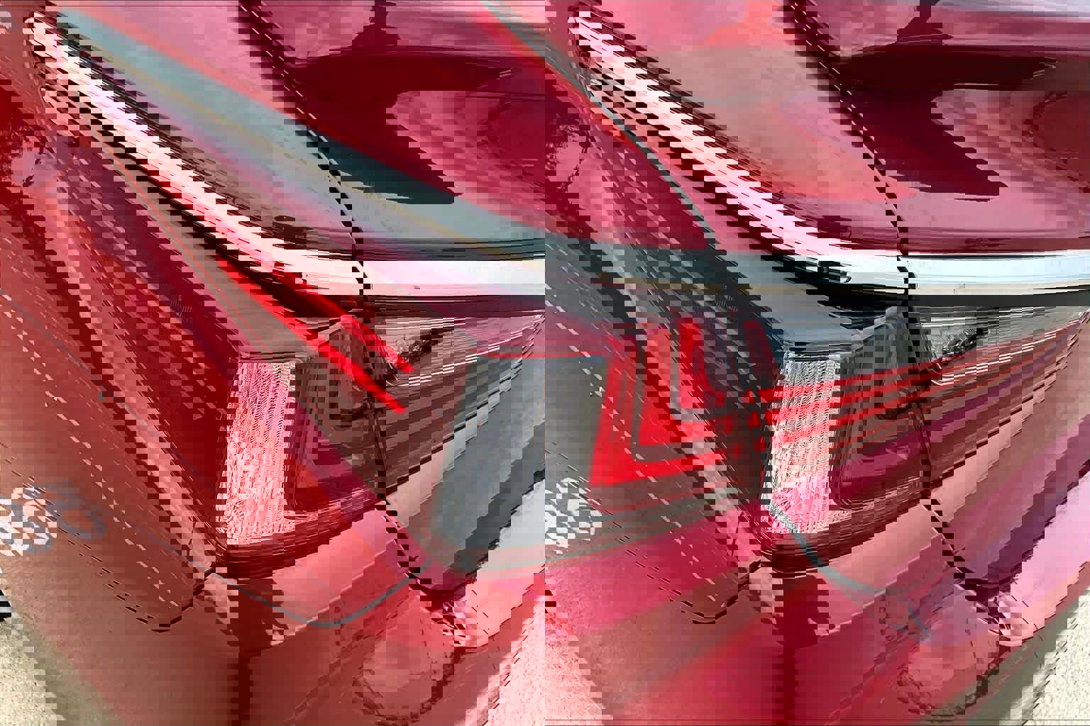 Certified 2025 Lexus ES 300h w/ Premium Package image 29