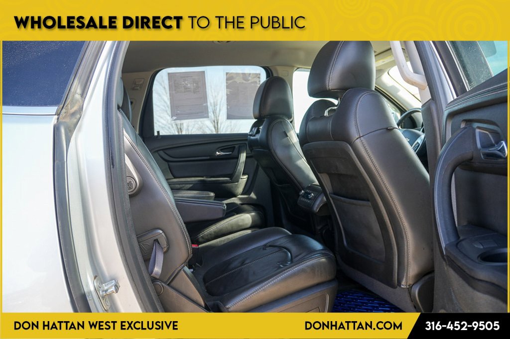 Used 2015 Chevrolet Traverse LT image 24