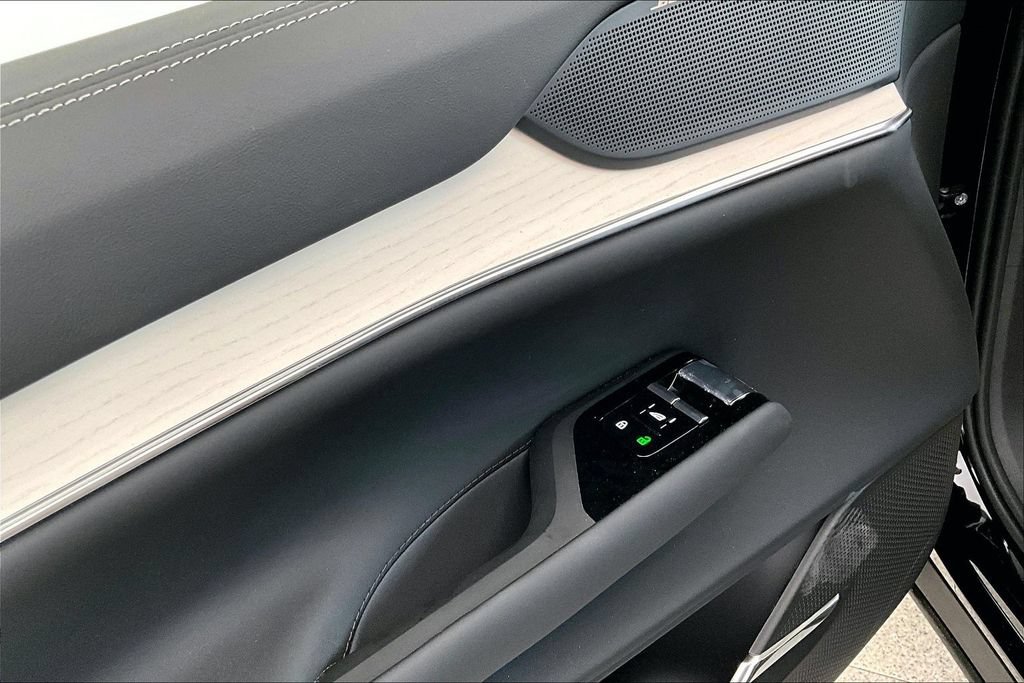 New 2026 Volvo EX90 Ultra AWD/4WD image 22