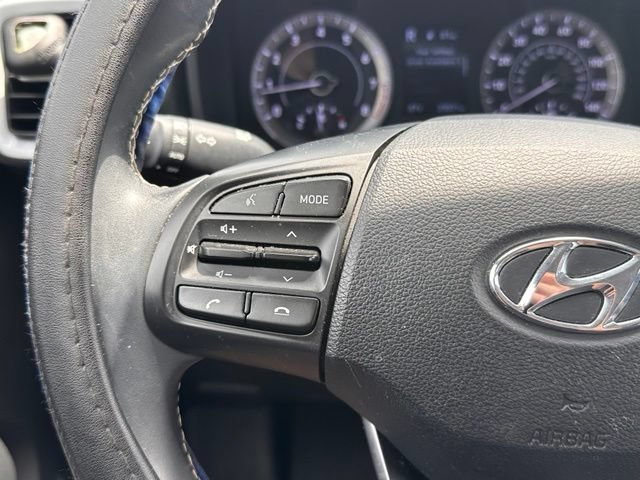 Used 2022 Hyundai Venue Limited w/ Cargo Package FWD image 21