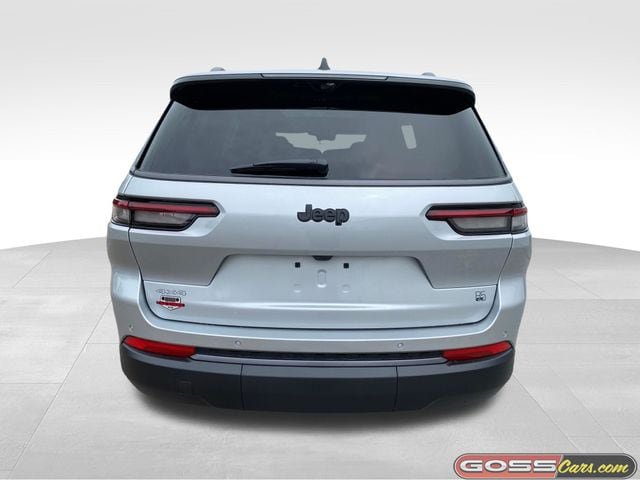 New 2026 Jeep Grand Cherokee L Limited AWD/4WD image 4