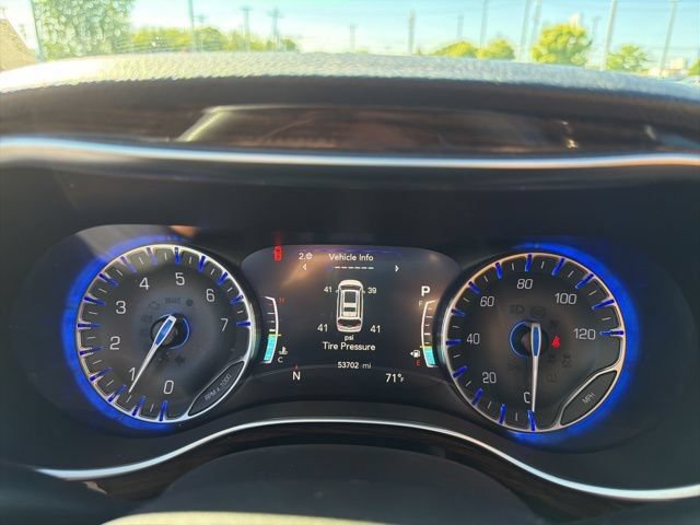 Used 2022 Chrysler Pacifica Pinnacle FWD image 13