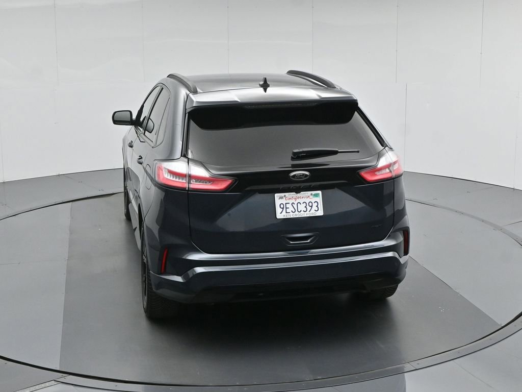 Certified 2022 Ford Edge SE w/ Black Appearance Package image 45