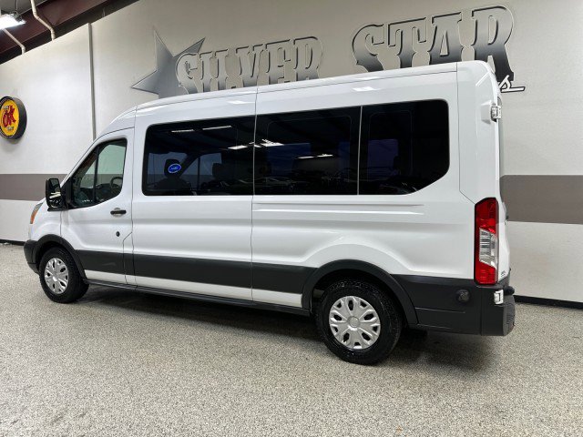 Used 2017 Ford Transit 350 XLT image 6