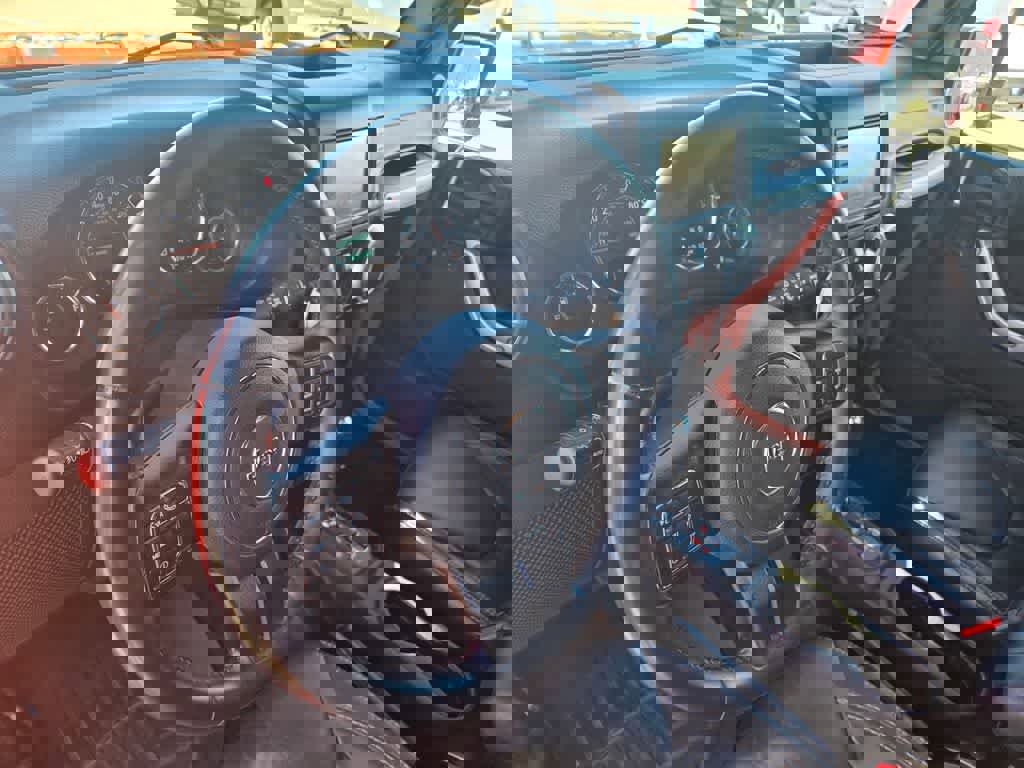 Used 2015 Jeep Wrangler Unlimited Sahara w/ Connectivity Group image 11