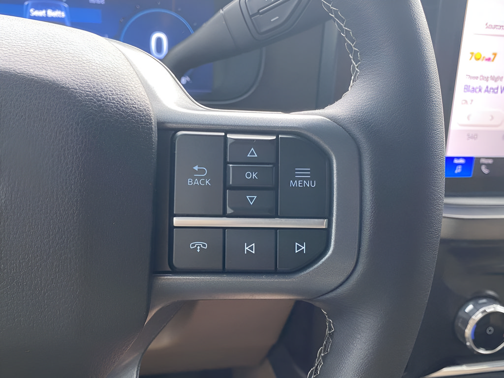 Used 2026 Ford F350 Lariat RWD image 22