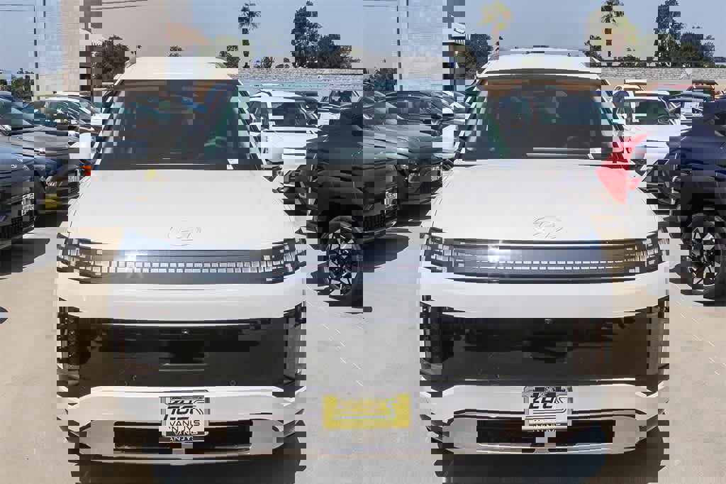 New 2026 Hyundai Ioniq 9 SEL image 2