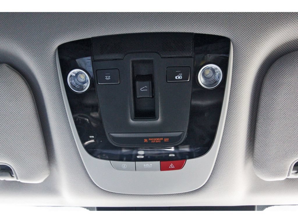 Used 2023 Kia Sorento S w/ Panoramic Sunroof Package FWD image 24