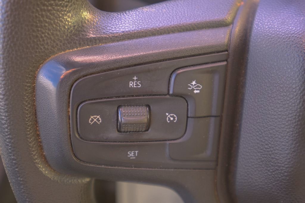 Used 2024 Chevrolet Silverado 3500 W/T image 33