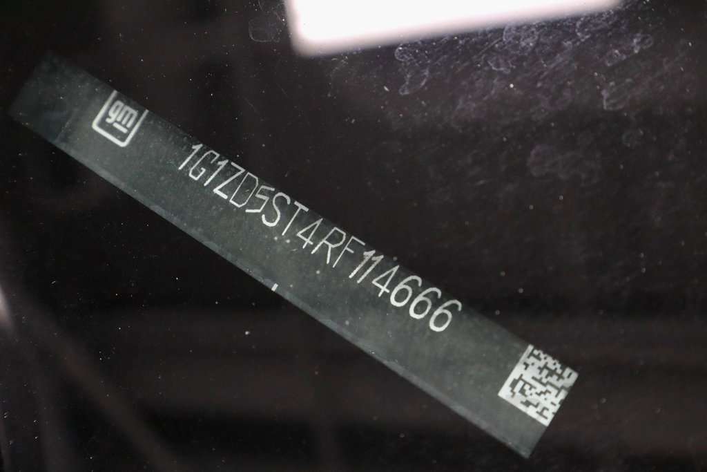 Used 2024 Chevrolet Malibu LT image 32