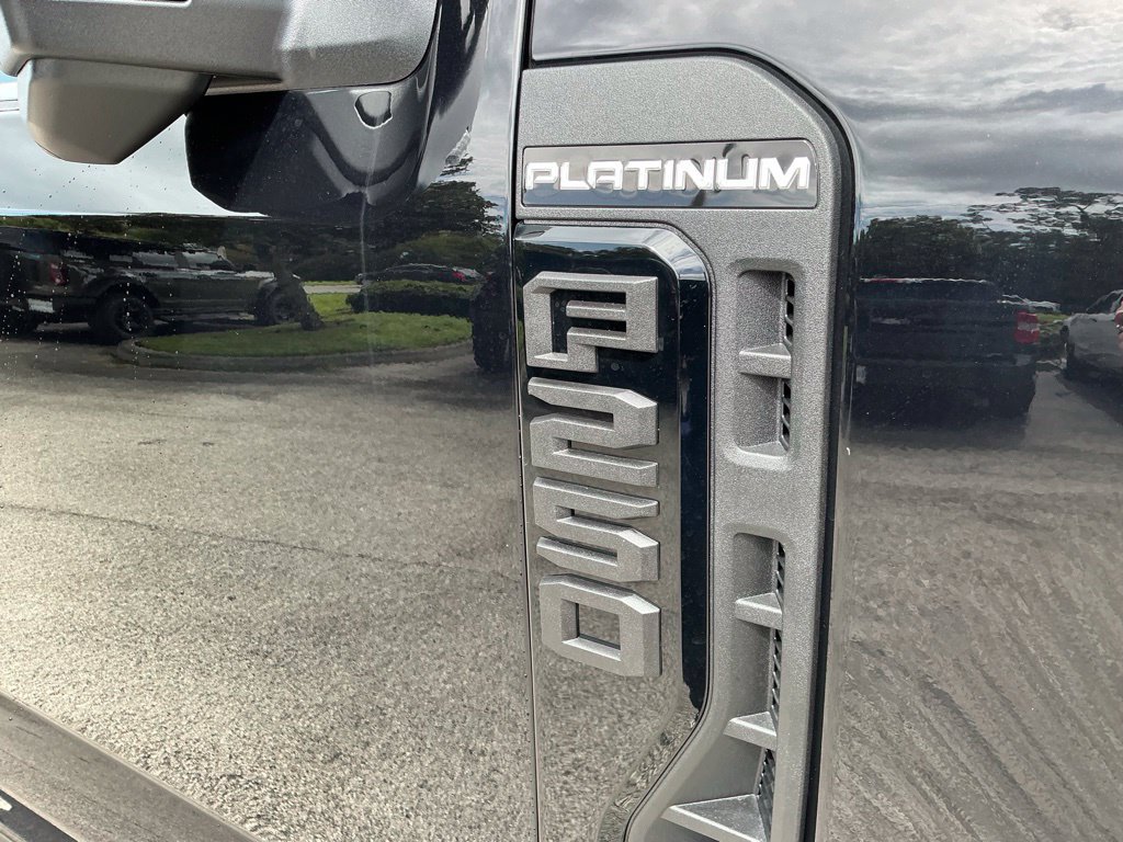 New 2027 Ford F250 Platinum w/ Tremor Off-Road Package AWD/4WD image 12