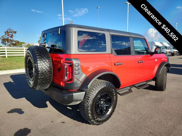 Used 2023 Ford Bronco Wildtrak image 8