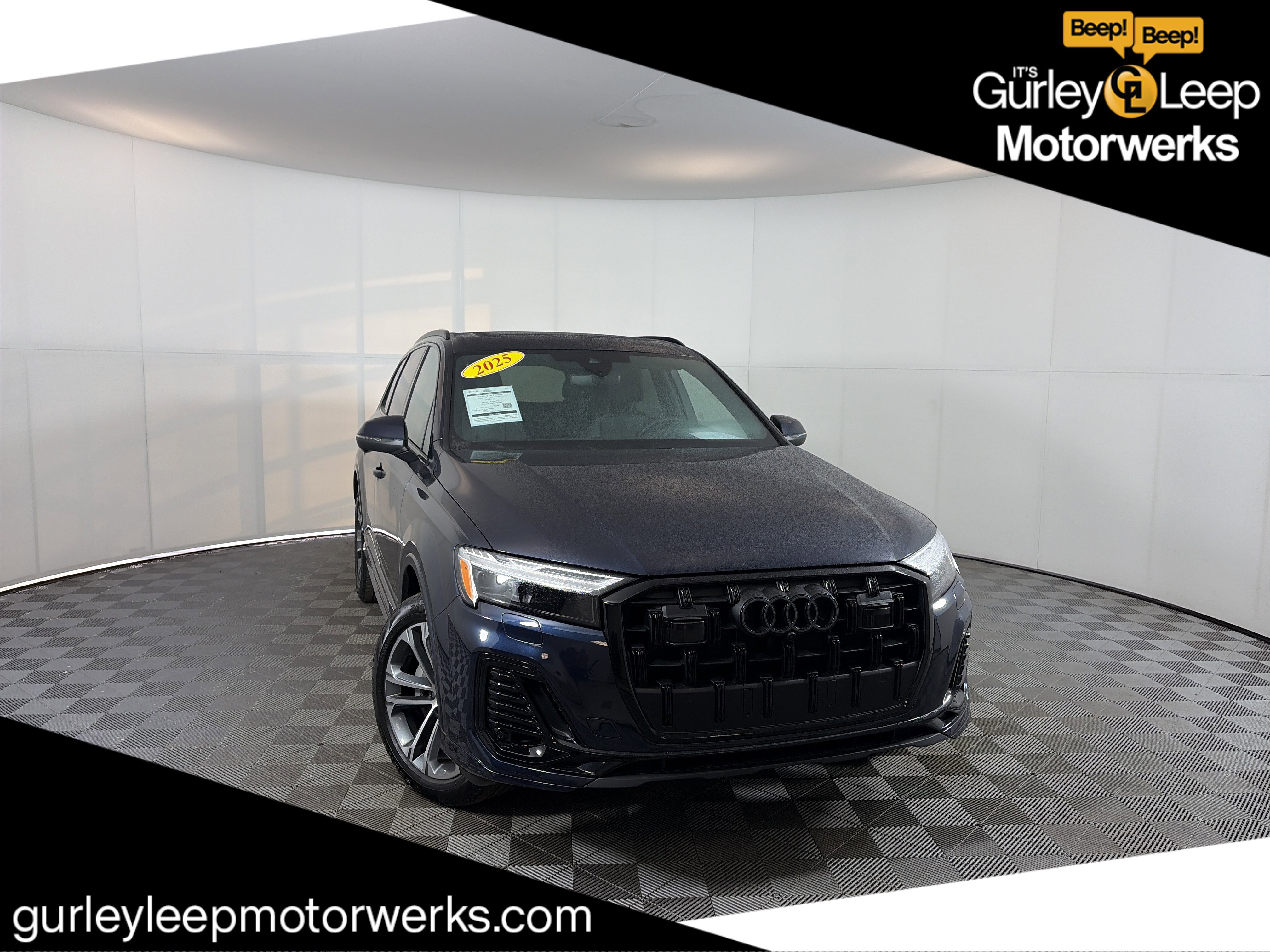 Used 2025 Audi Q7 2.0T Premium w/ Convenience Plus Package image 1