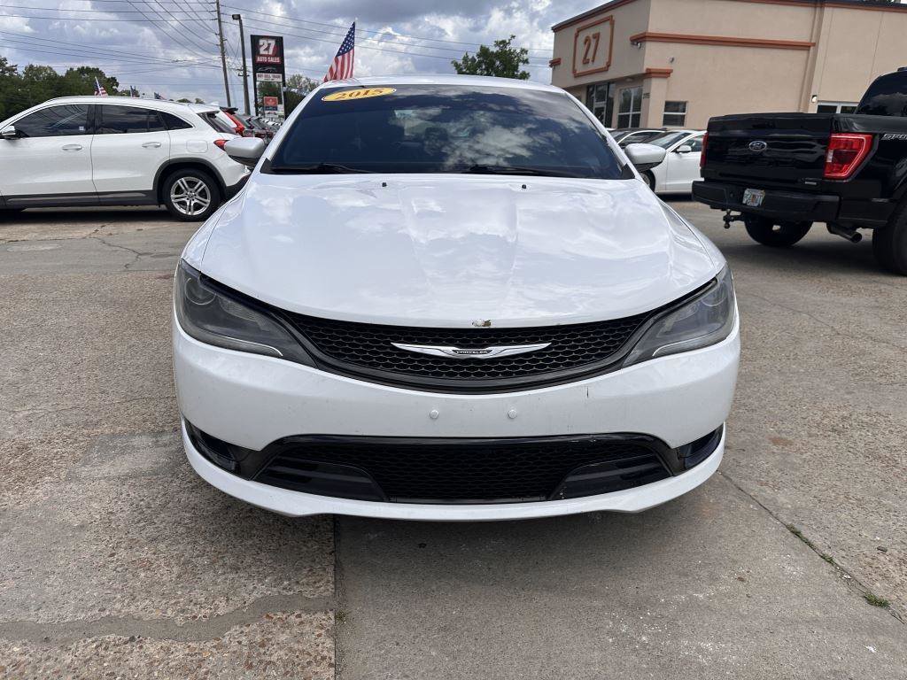 Used 2015 Chrysler 200 S image 2