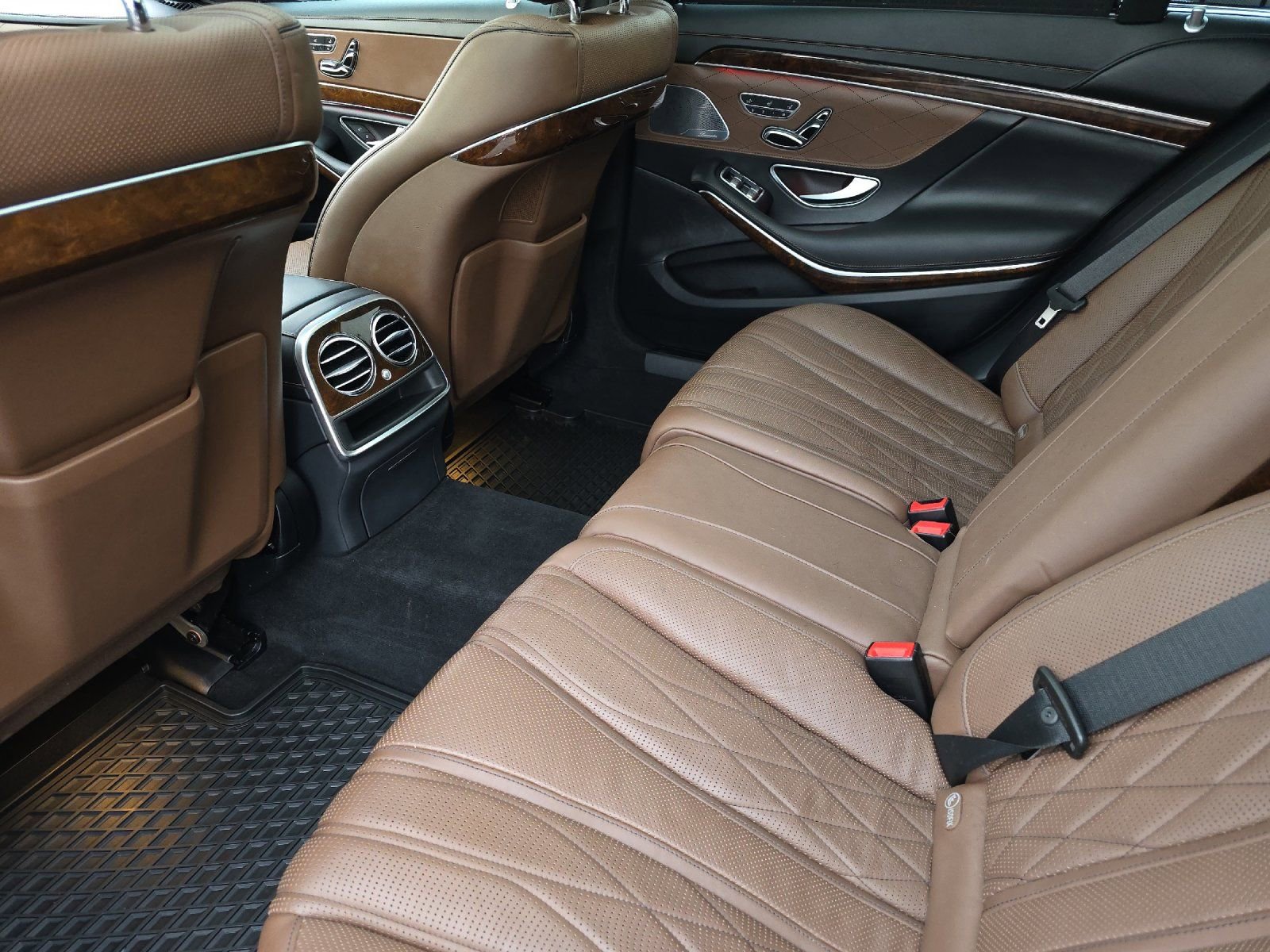 Used 2017 Mercedes-Benz S 63 AMG 4MATIC Sedan image 12