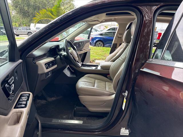 Used 2020 Lincoln Aviator Reserve w/ Equipment Group 201A AWD/4WD image 21