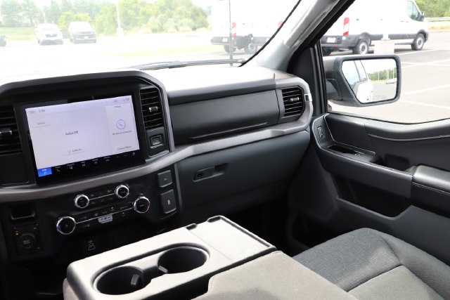 Used 2025 Ford F150 XLT w/ Equipment Group 301A Standard AWD/4WD image 27