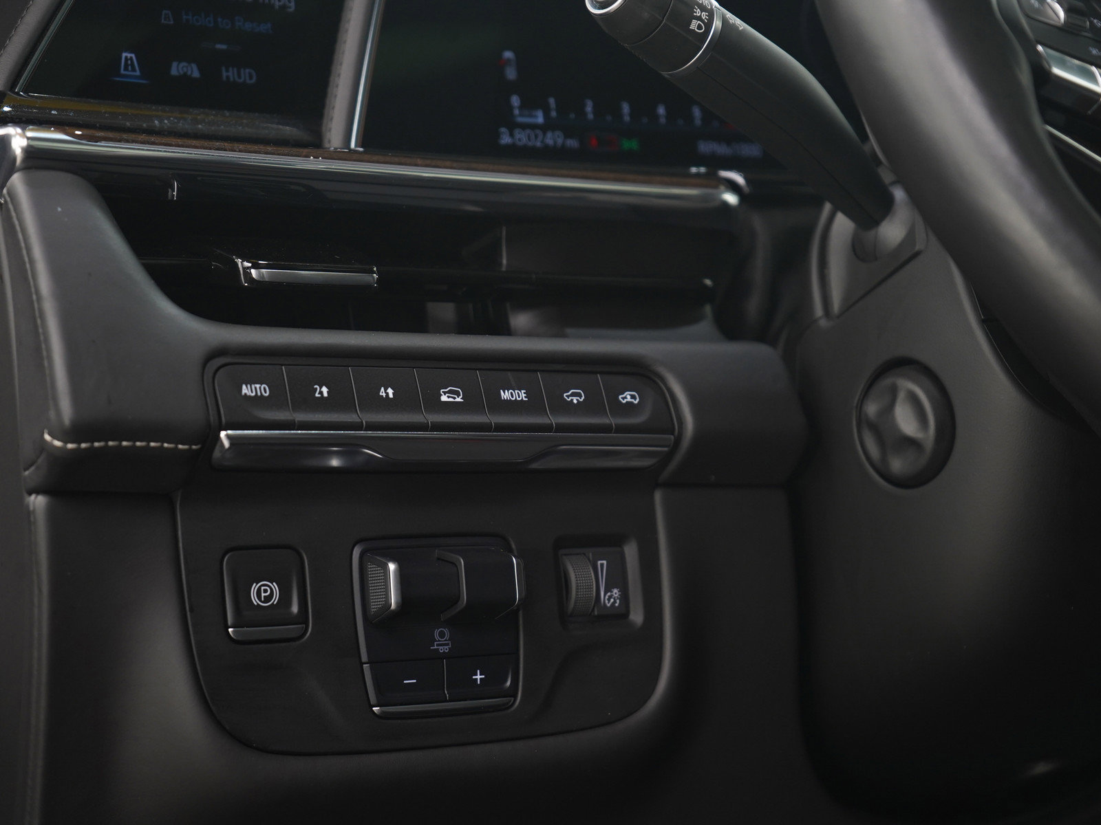 Used 2021 Cadillac Escalade ESV Sport Platinum image 31