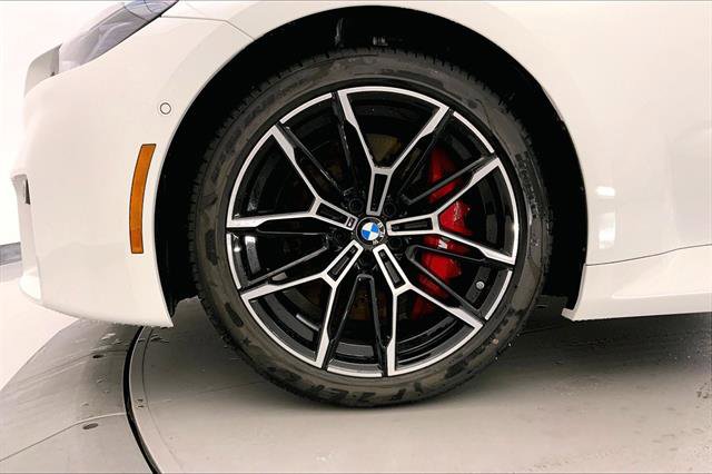 New 2026 BMW M2 w/ Lighting Package image 9