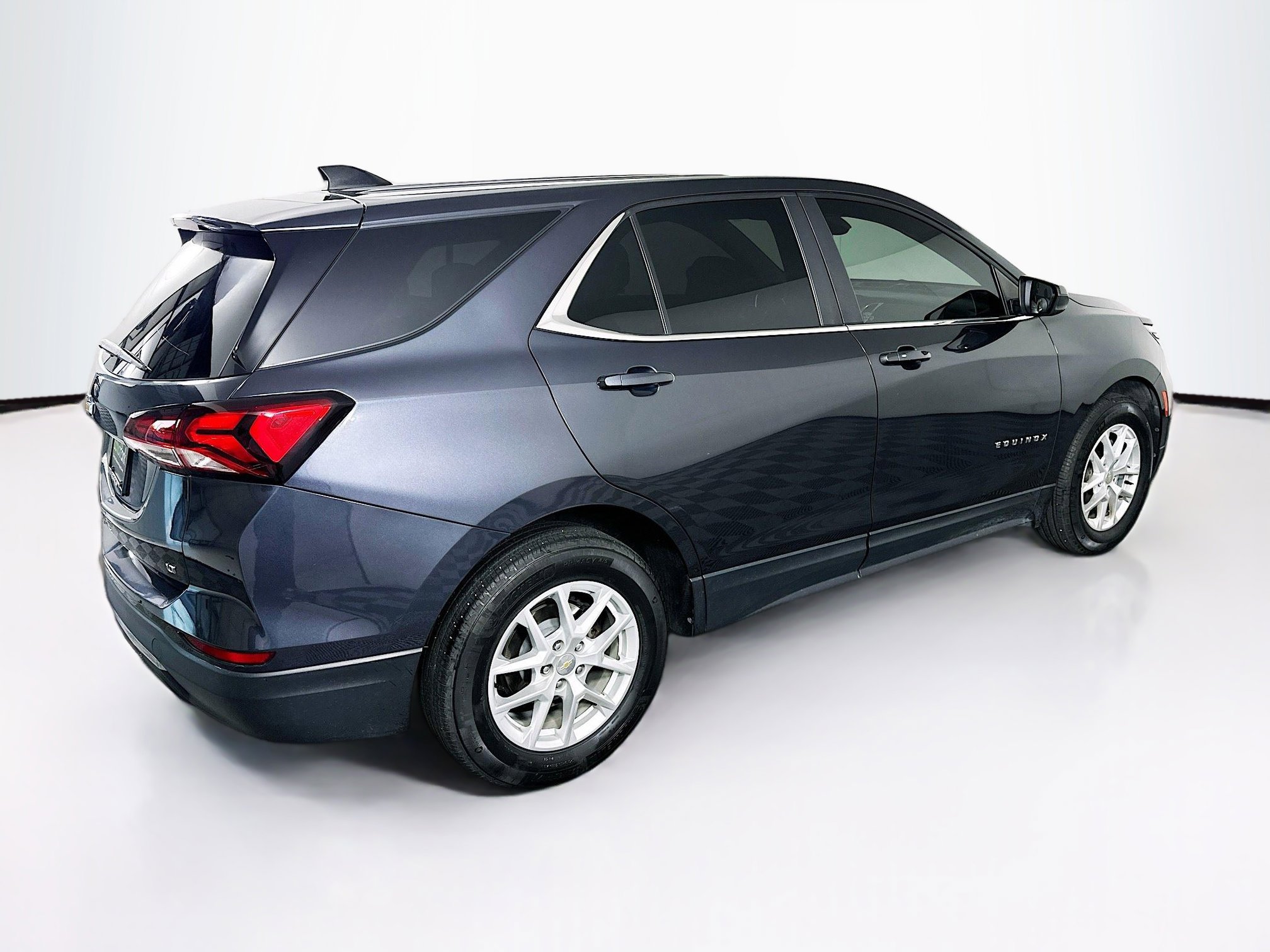 Used 2023 Chevrolet Equinox LT image 10