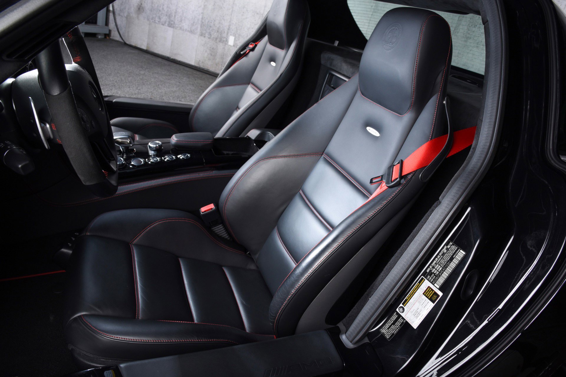 Used 2014 Mercedes-Benz SLS AMG GT Coupe image 14