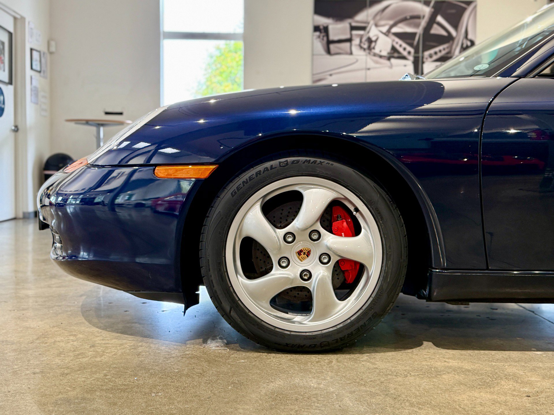 Used 2001 Porsche Boxster S image 16