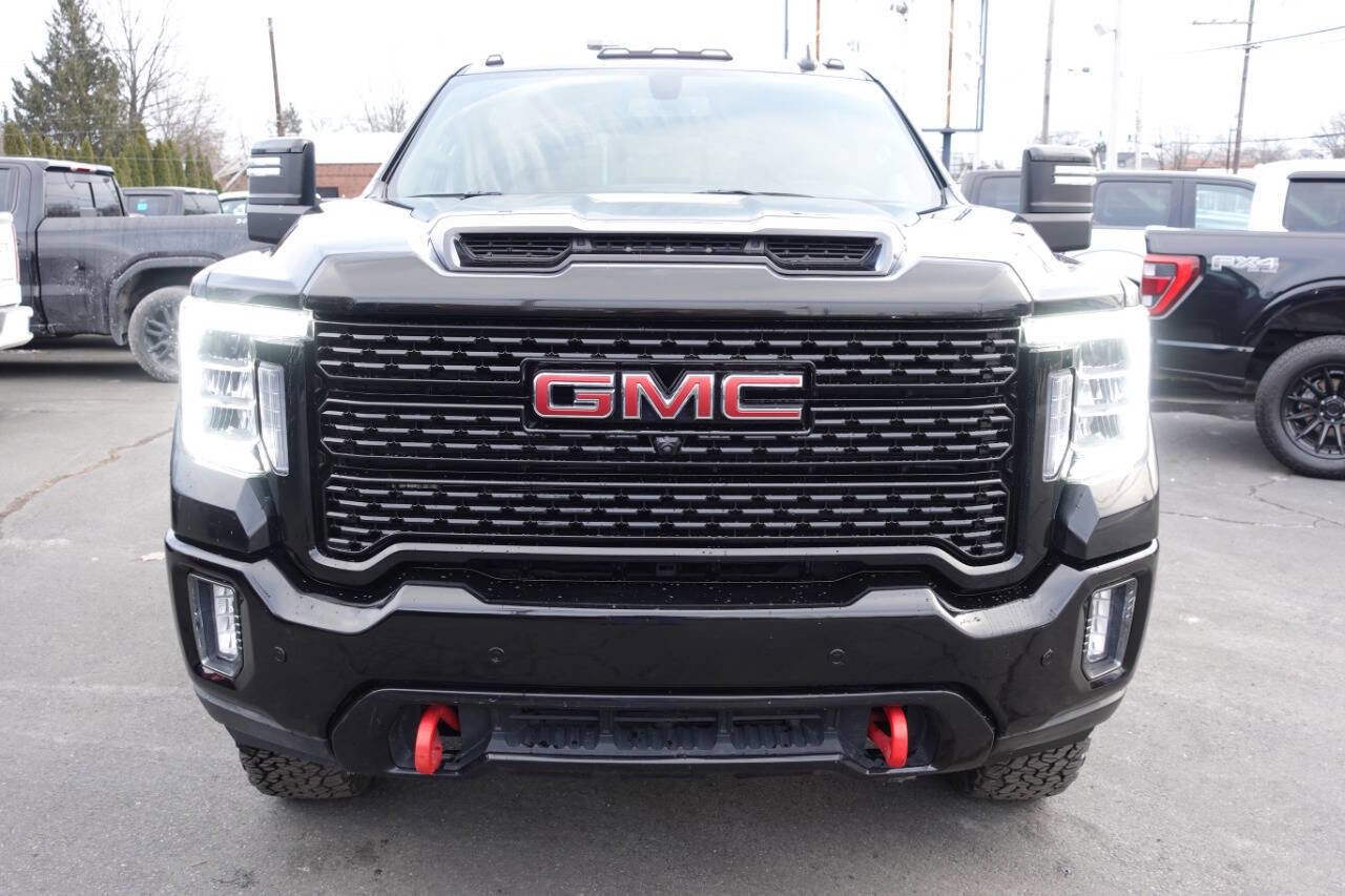Used 2022 GMC Sierra 2500 AT4 w/ AT4 Preferred Package AWD/4WD image 6