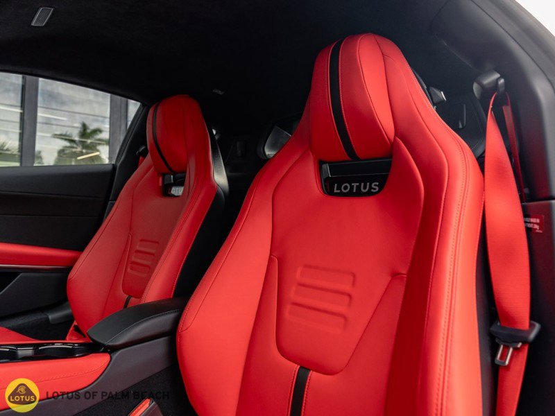 Used 2026 Lotus Emira V6 SE image 19