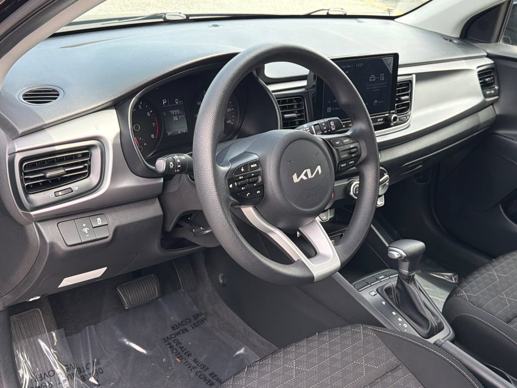 Certified 2022 Kia Rio S FWD image 16