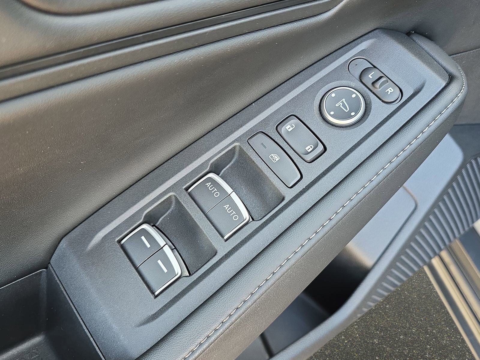 Certified 2024 Honda Accord Sport image 28