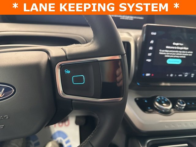 New 2025 Ford Expedition Active image 17