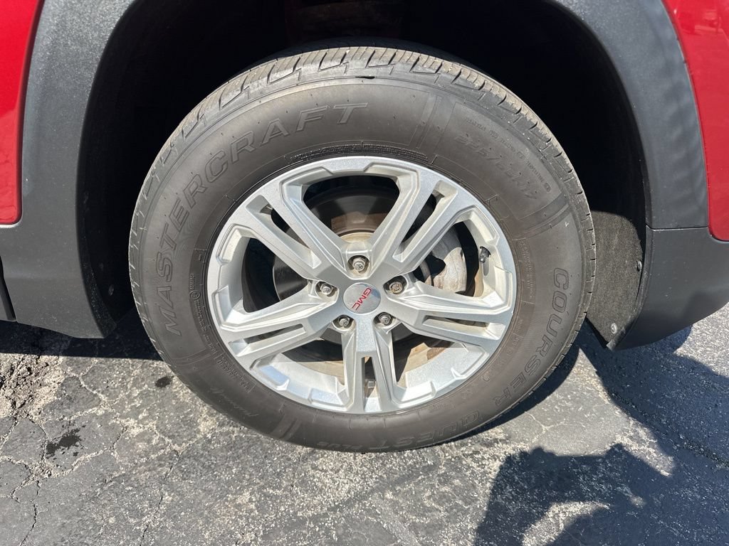 Used 2019 GMC Terrain SLE w/ LPO, Floor Liner Package AWD/4WD image 40