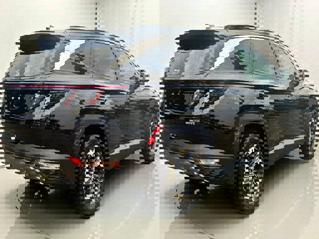Certified 2024 Hyundai Tucson Limited image 3