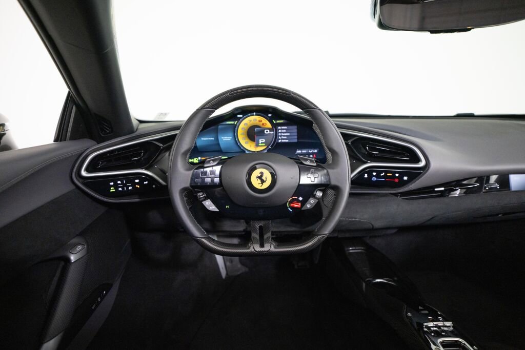 Used 2025 Ferrari 296 GTS image 40