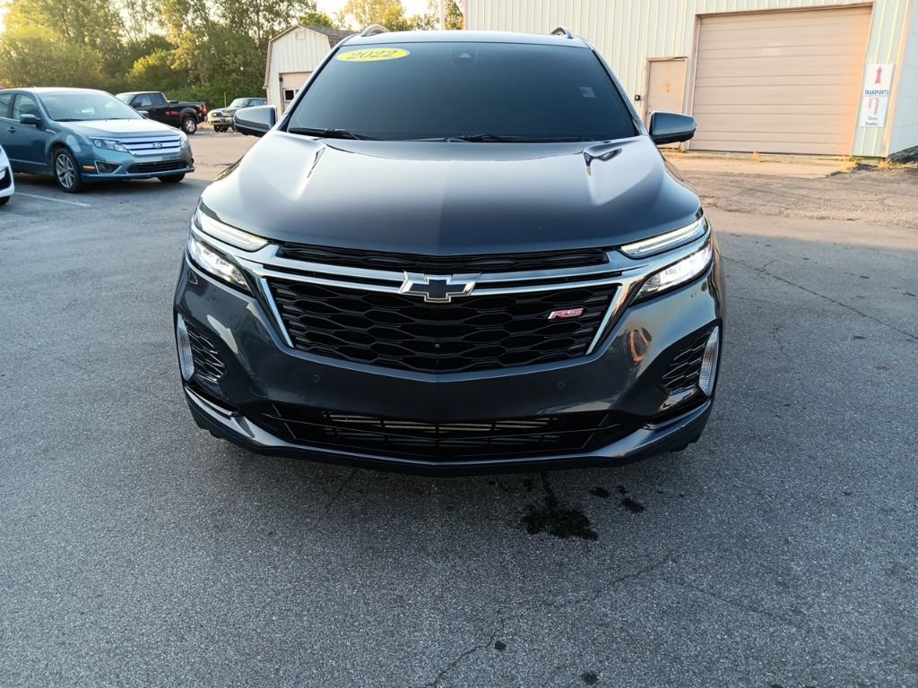 Used 2022 Chevrolet Equinox RS w/ RS Leather Package FWD image 11