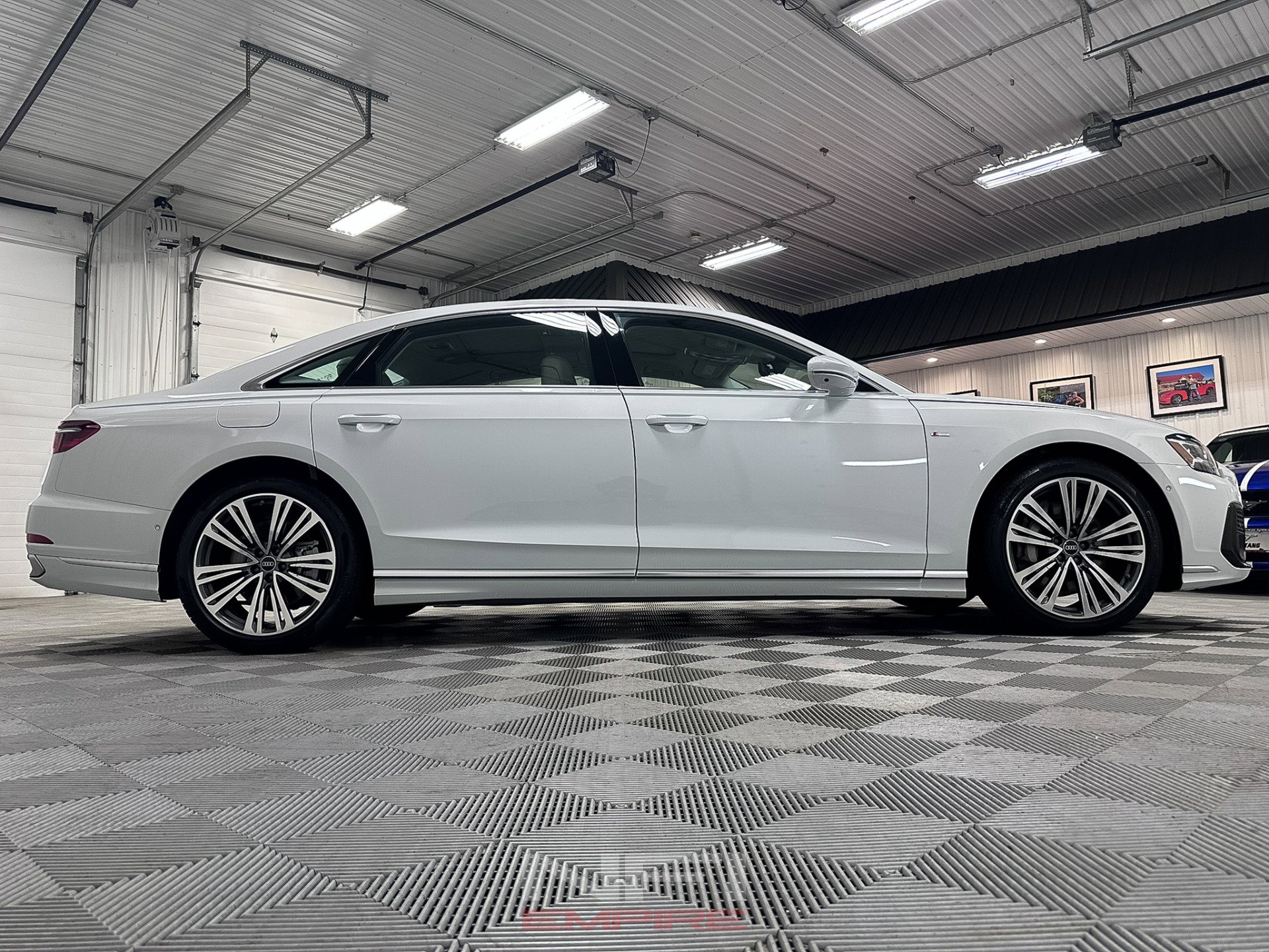 Used 2024 Audi A8 L 3.0T image 17