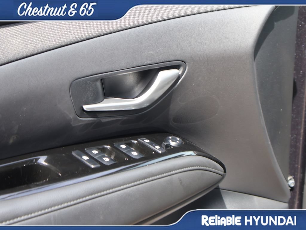Certified 2023 Hyundai Tucson Limited AWD/4WD image 23