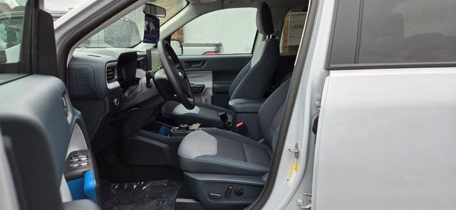 New 2025 Ford Maverick XLT w/ XLT Luxury Package image 5