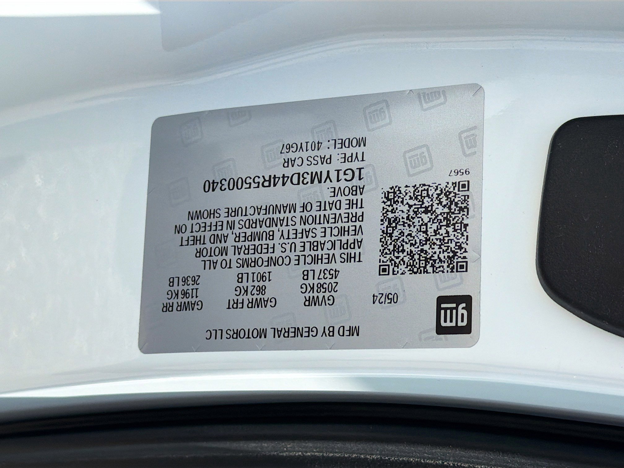 Used 2024 Chevrolet Corvette E-Ray AWD/4WD image 40