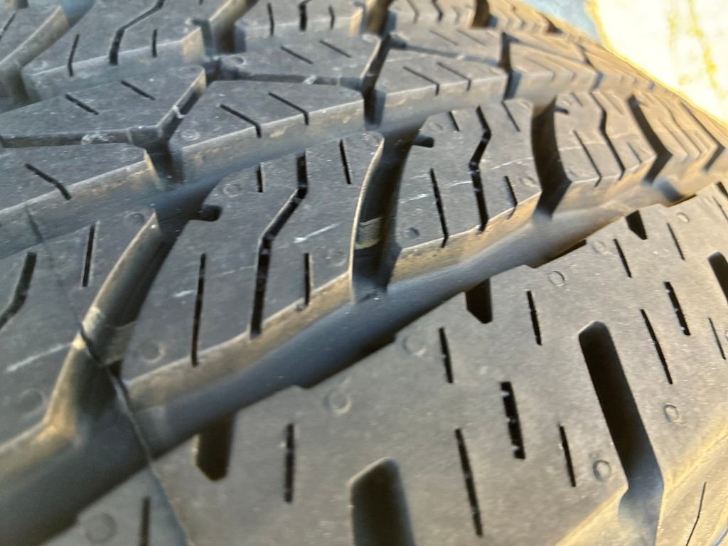 New 2025 Jeep Gladiator Sport image 27