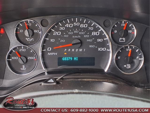 Used 2017 Chevrolet Express 2500 Extended image 17