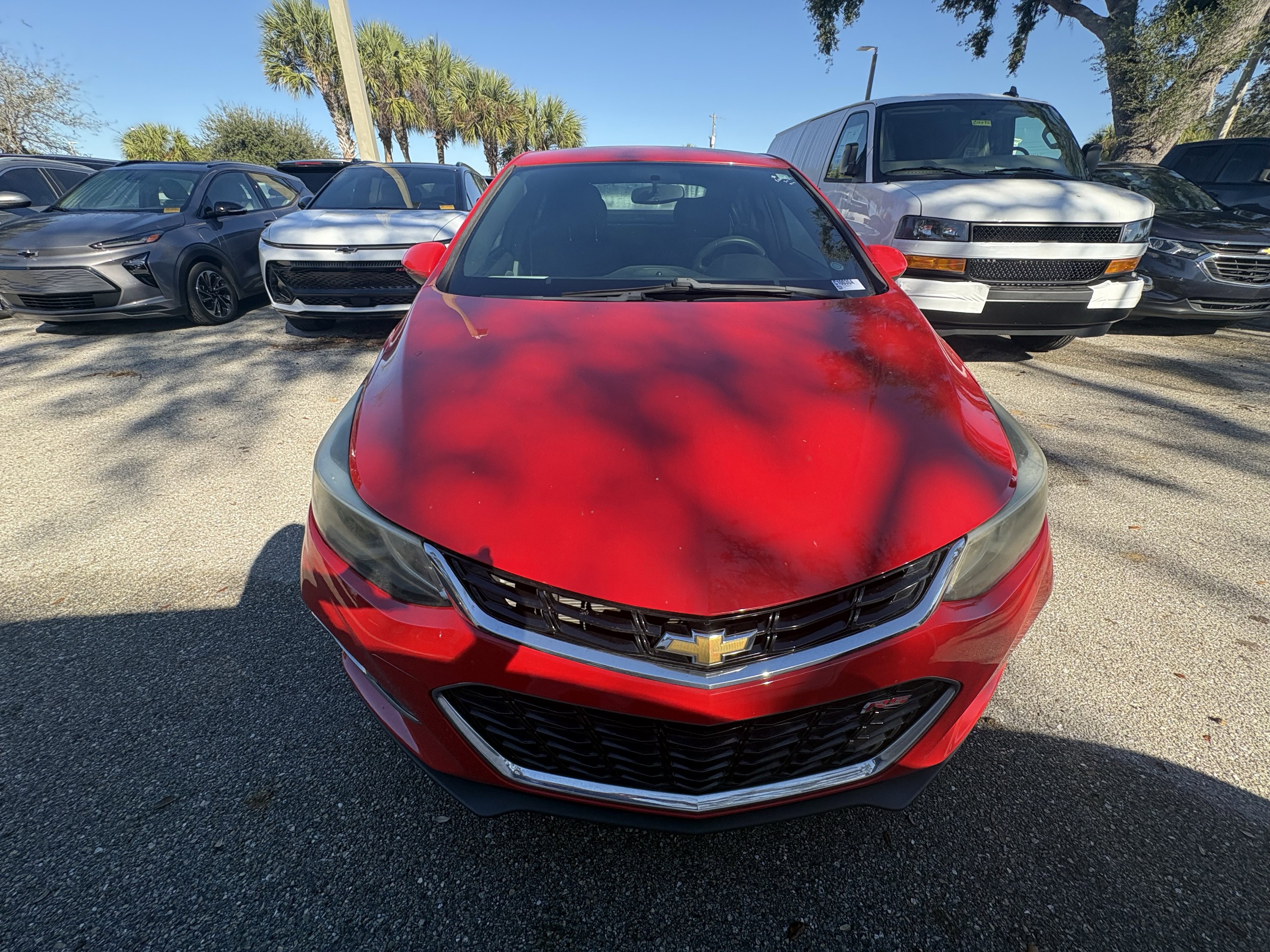 Used 2017 Chevrolet Cruze LT w/ Convenience Package image 2