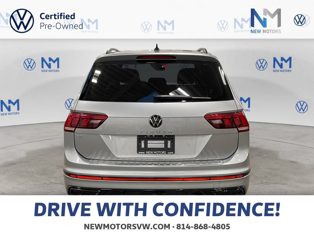 Used 2023 Volkswagen Tiguan SE R-Line FWD image 4