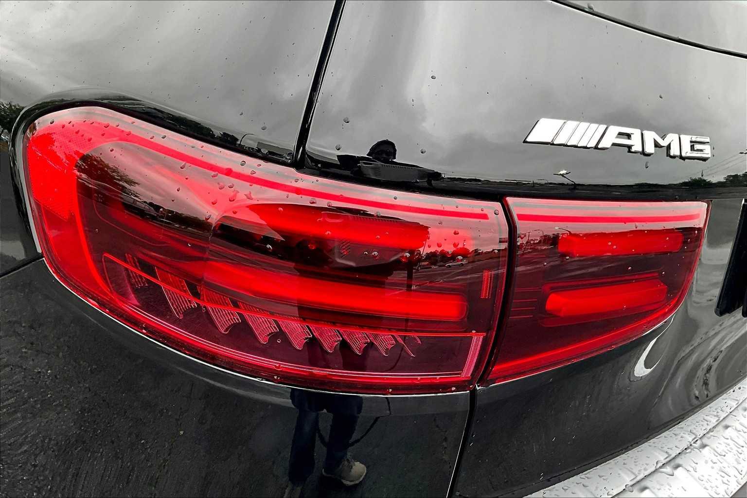 Used 2025 Mercedes-Benz GLB 35 AMG 4MATIC image 14