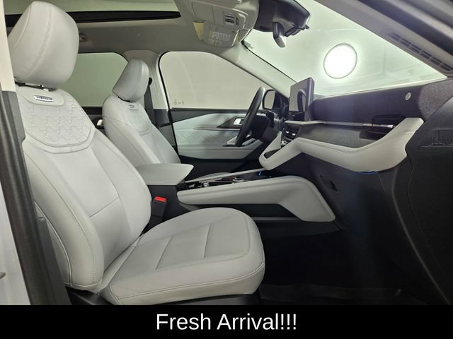 Used 2026 Ford Explorer Platinum w/ LUX Leather Package AWD/4WD image 18